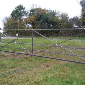 Self Colour Parkland Gate